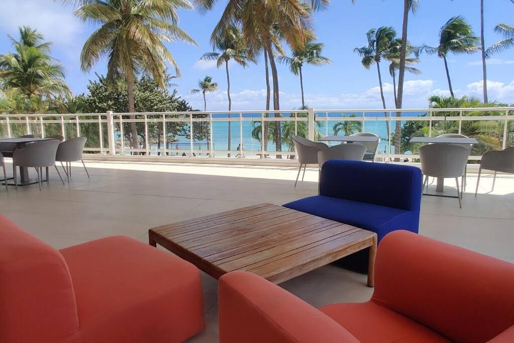 Parfum Des Iles - Vue Mer, Plage A 30M Et Piscine En Option Le Gosier  Extérieur photo