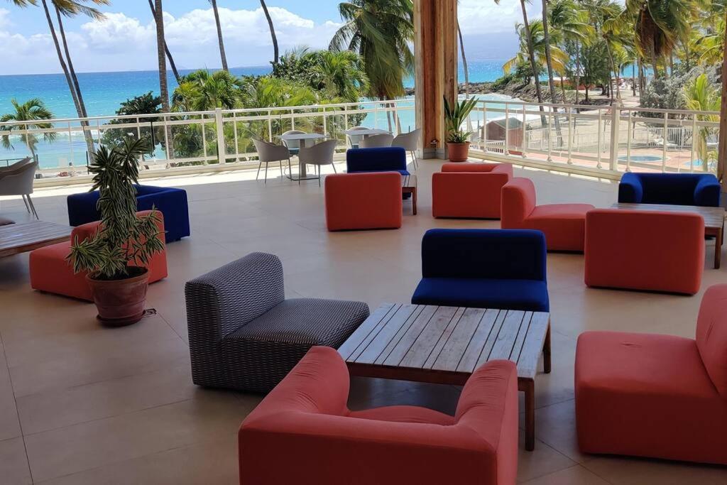 Parfum Des Iles - Vue Mer, Plage A 30M Et Piscine En Option Le Gosier  Extérieur photo
